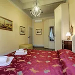 Pergola Apartment