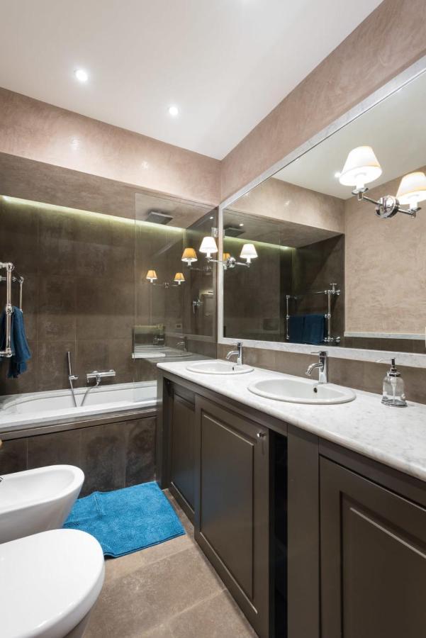 Hearth Of In Great Location Apartment