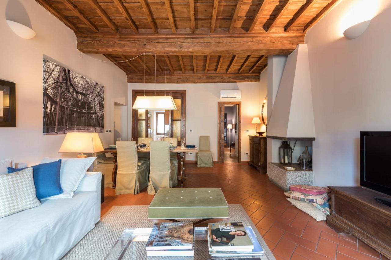 Hearth Of In Great Location Apartment *