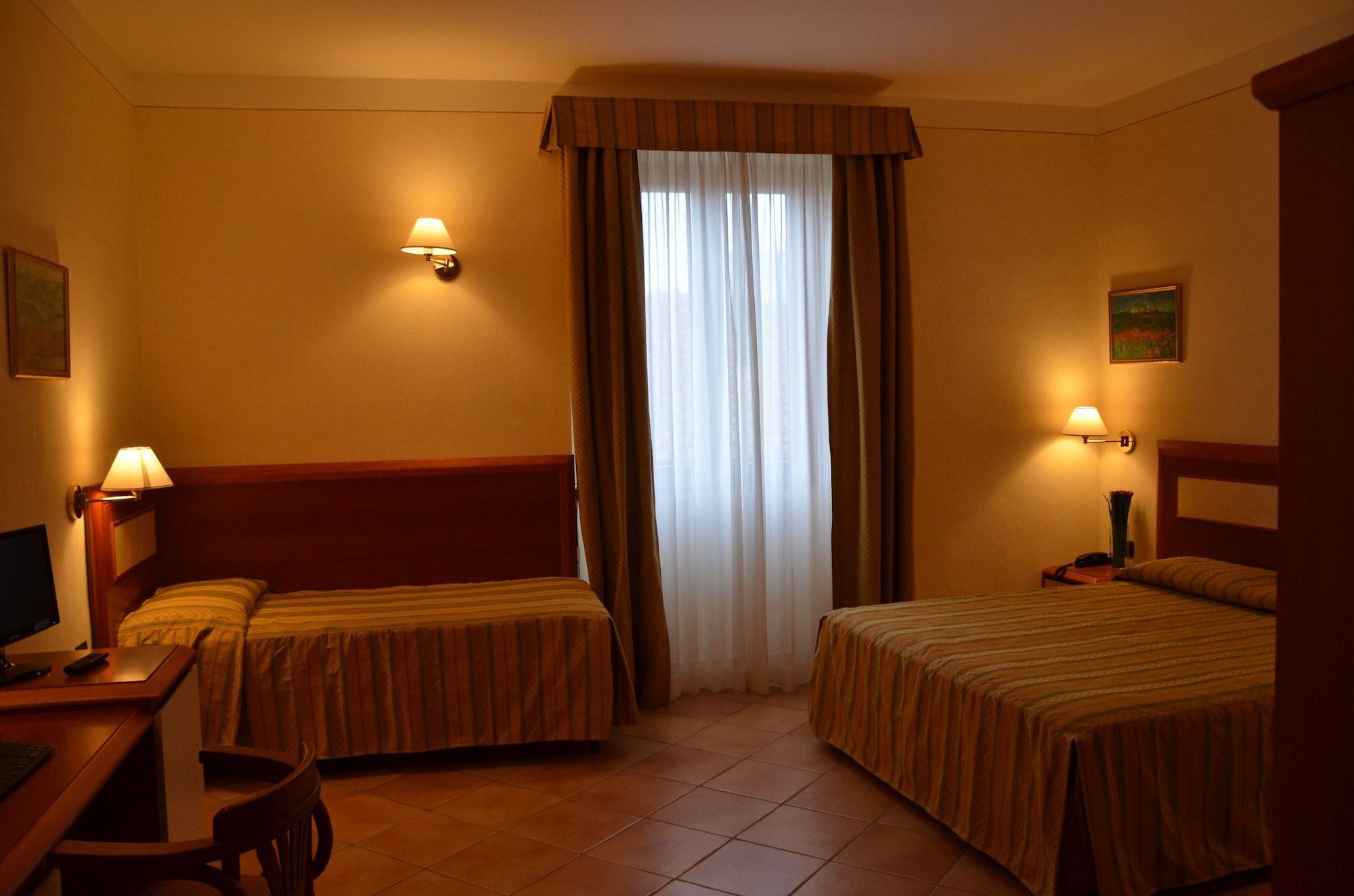 Mia Cara & Hotel 3*