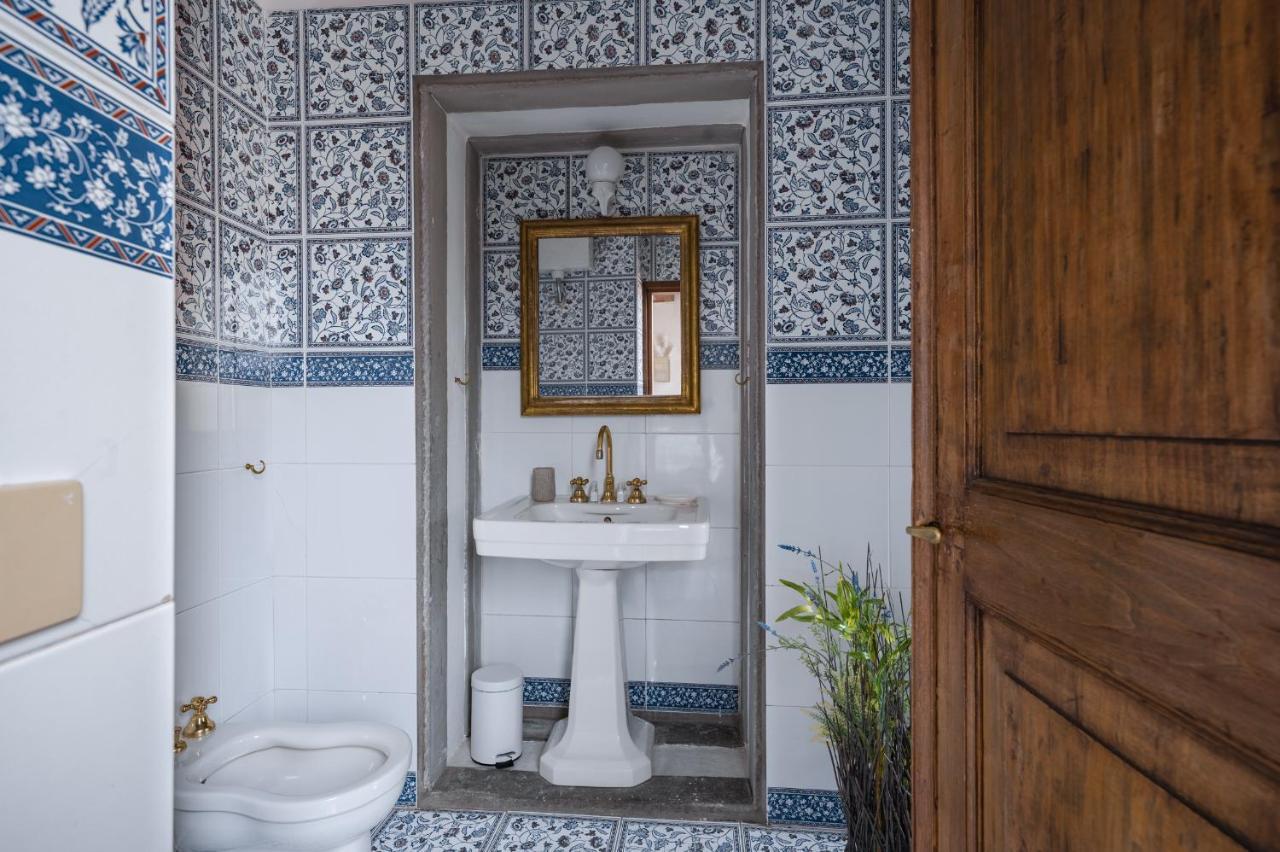 Via Lamberti, 3 - Charming - Charming And Historic 5th-floor Attic With Elevator In A Building At The Heart Of Vibrant Florence, Just A 2-minute Walk From Attractions Appartement