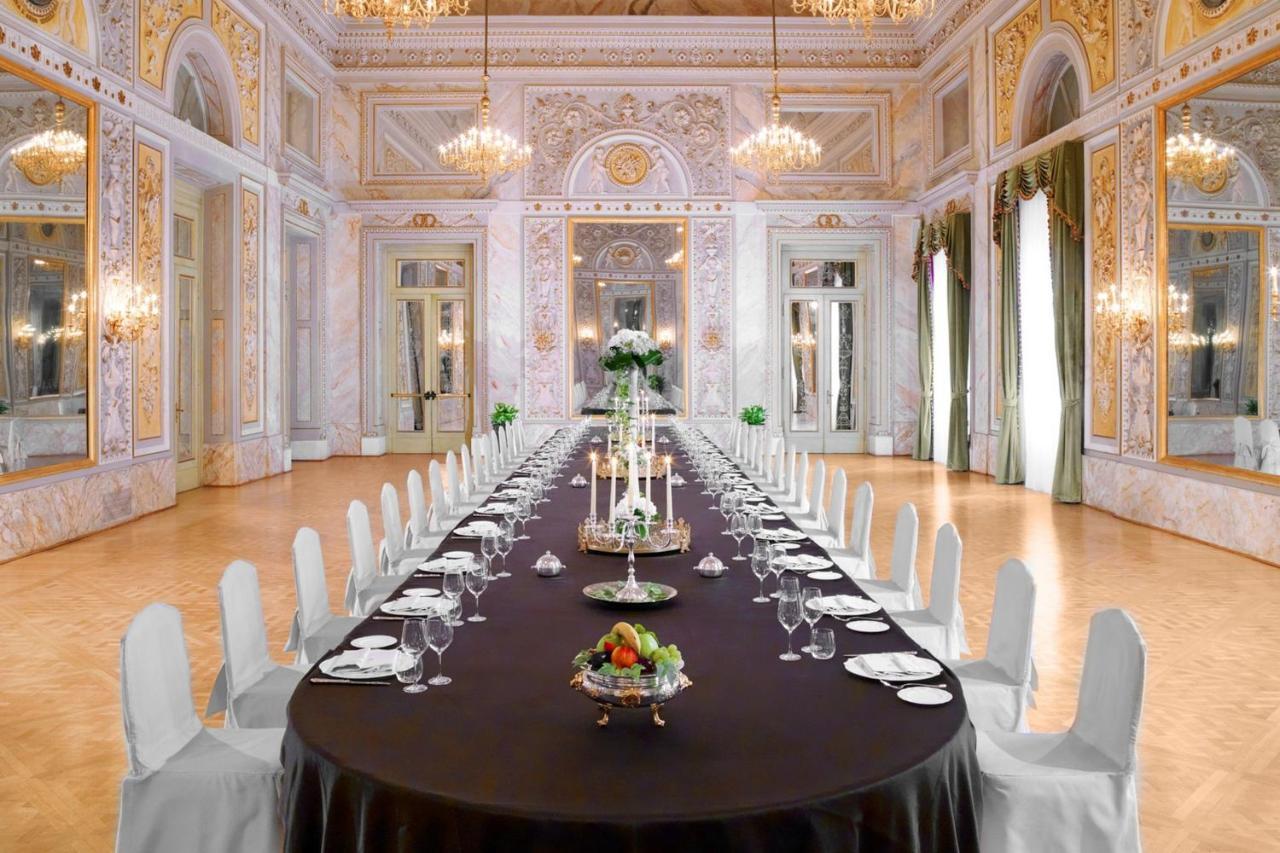 Hotel The St. Regis 5*