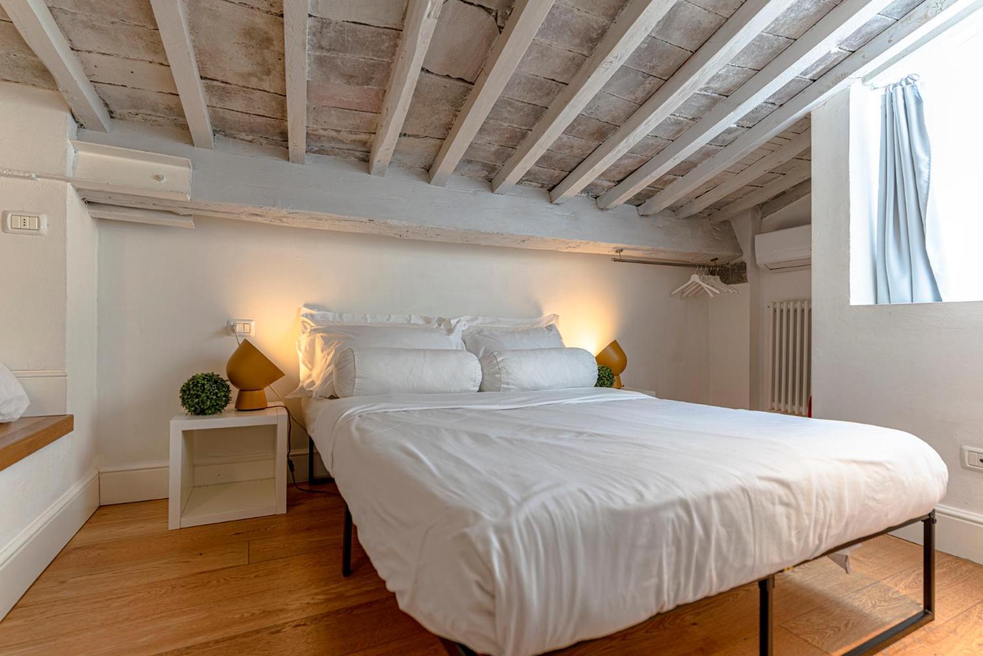 Apartment Fossi Tower