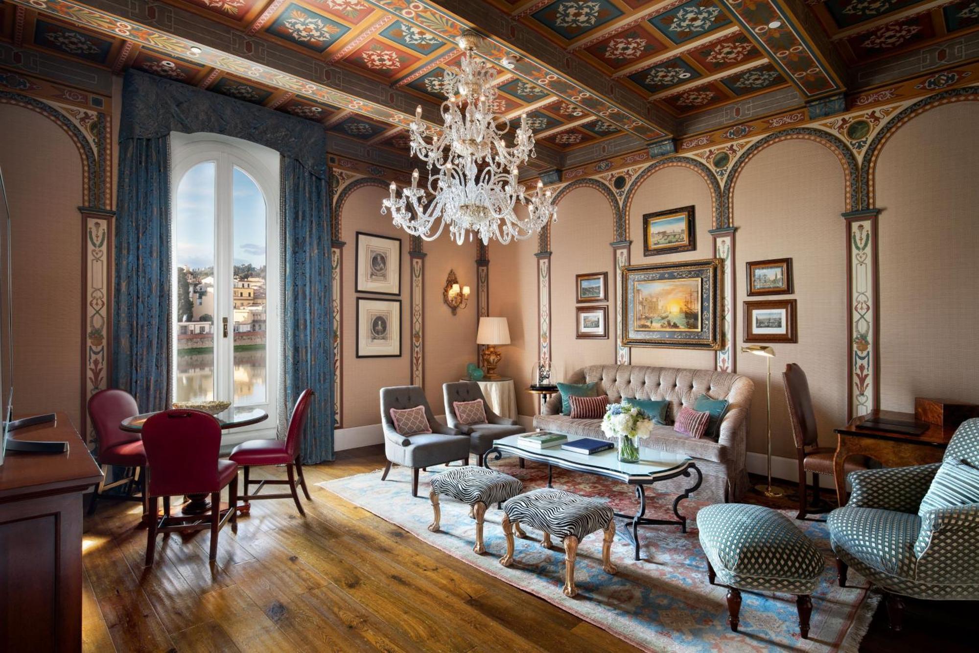 Hotel The St. Regis 5*