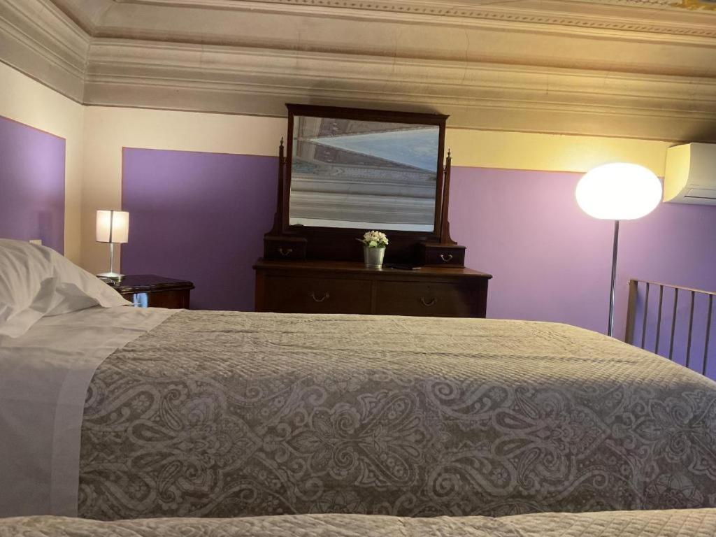 Tosca Apartment Florence