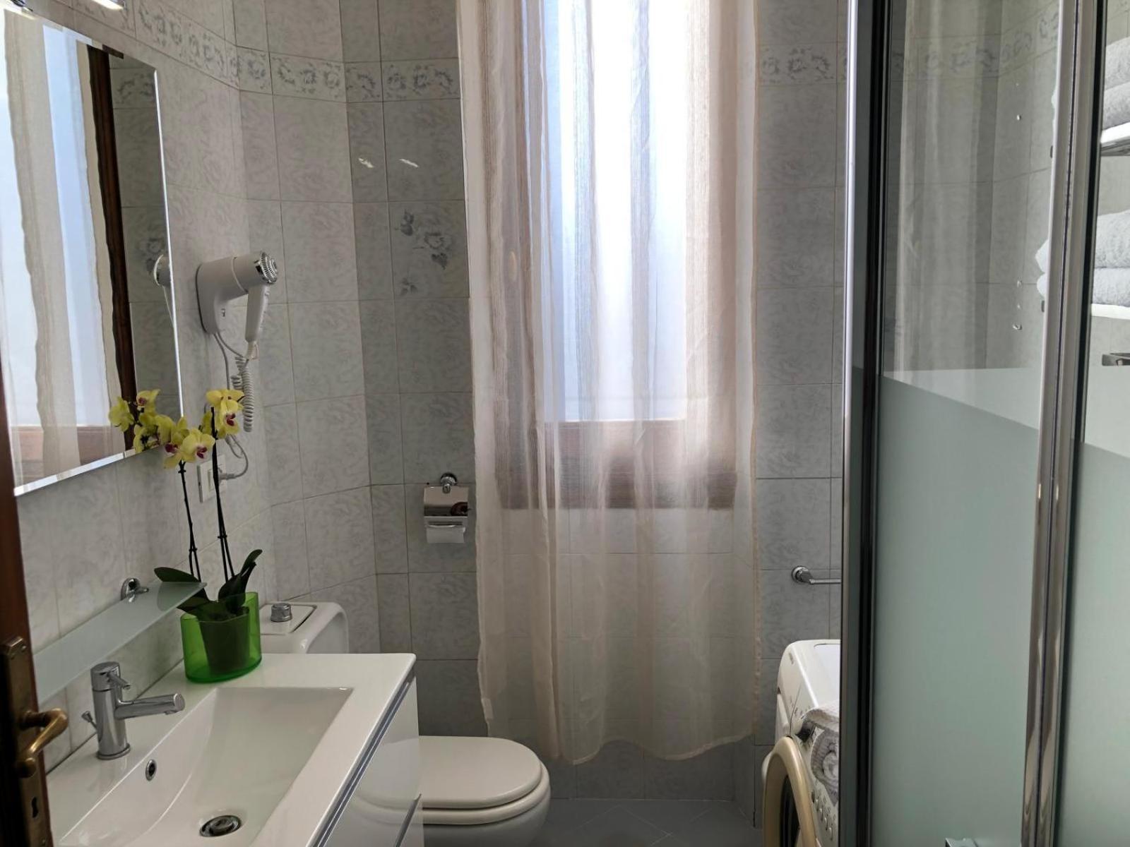 Florence Homestay *