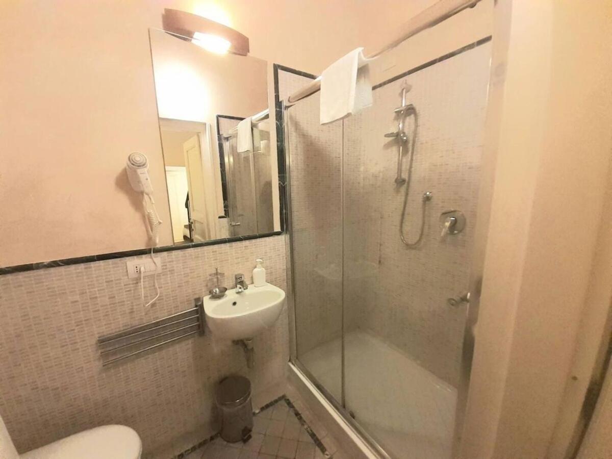 Apartment Albizi Donatello 206 *