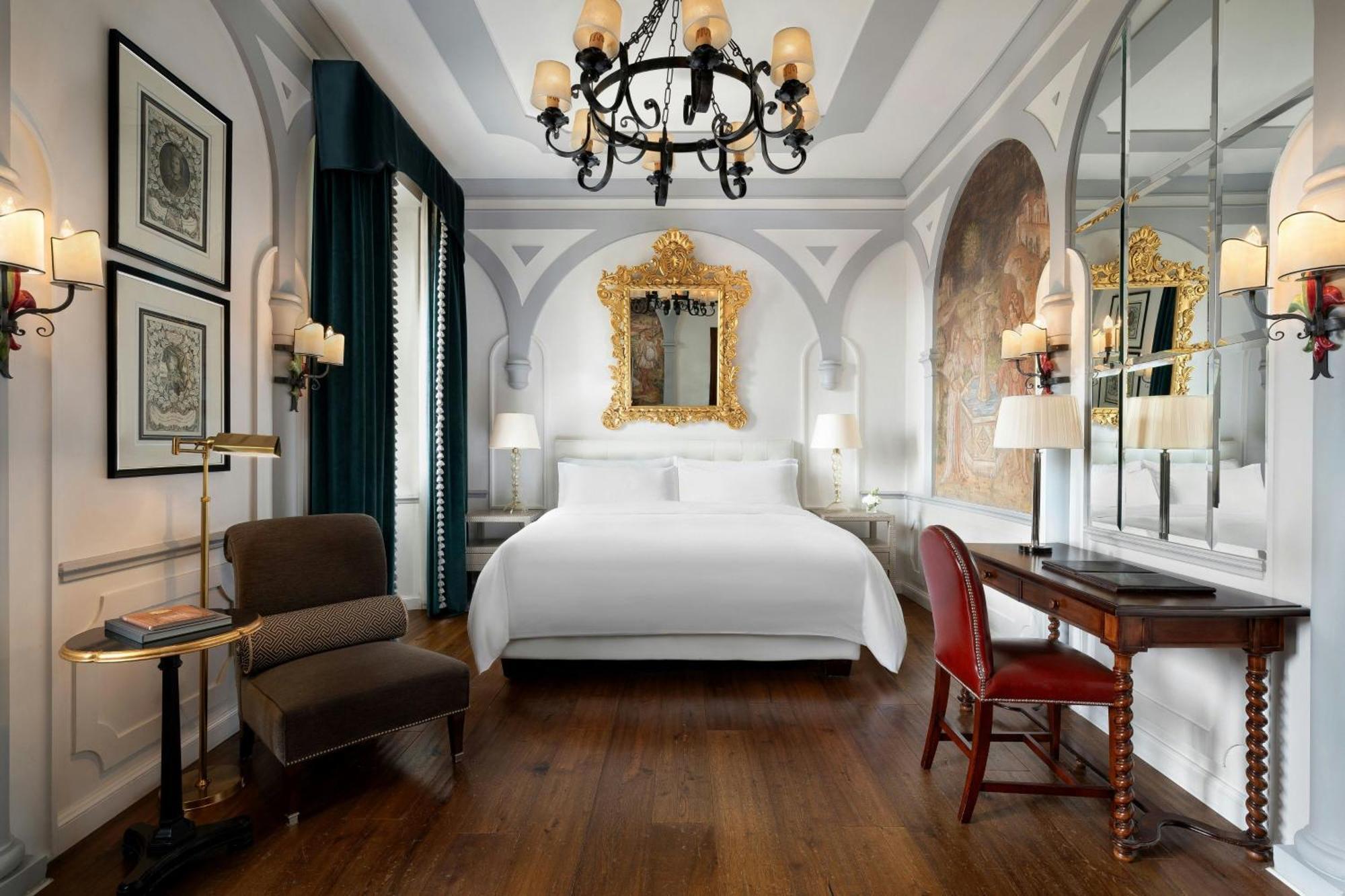 The St. Regis 5* Florence