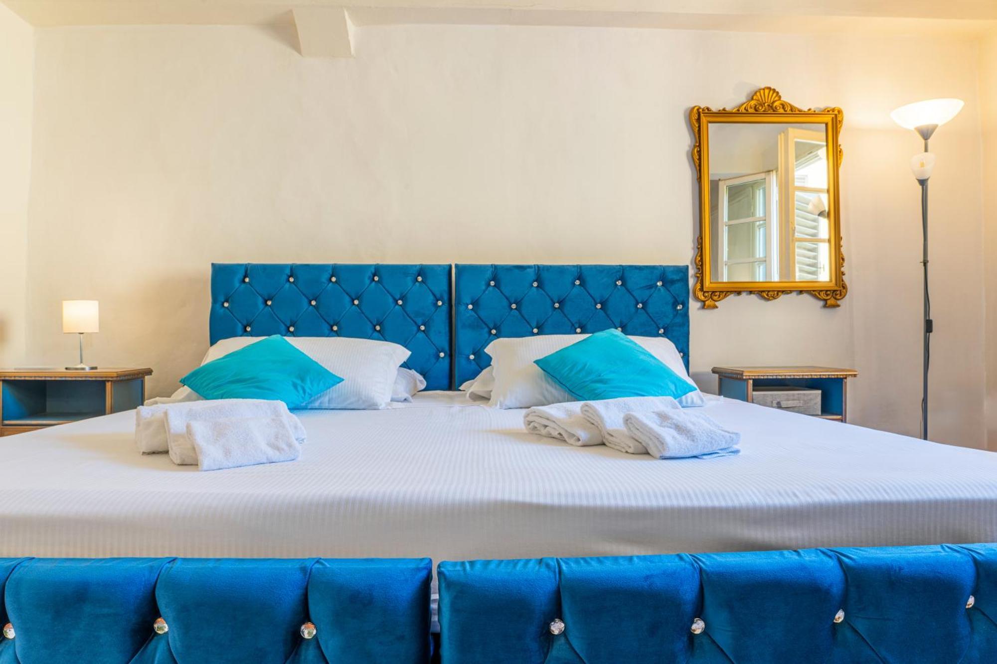 Apartment Pepi House In Santa Croce