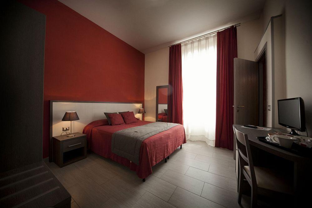 Couette-café La Residenza Di Michelangelo 3*