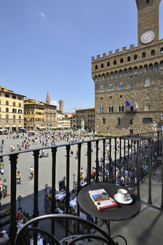 Art And Luxury Hotel *