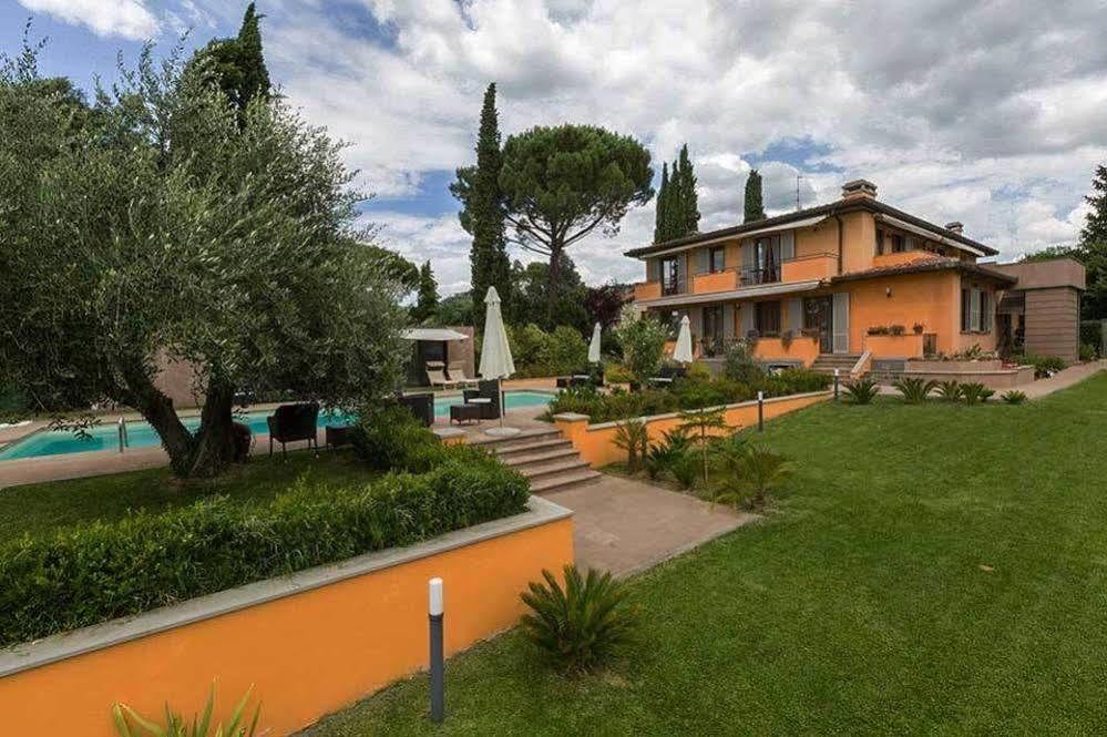 Relais Jacopone Couette-café 3*