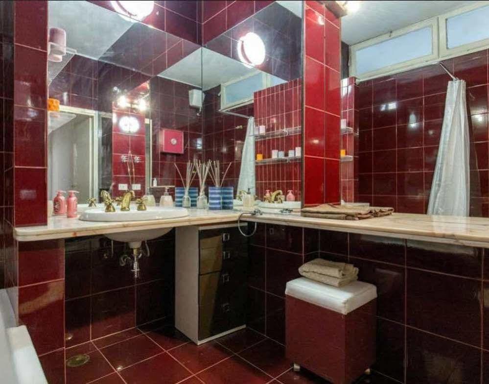 Gallery Hotel
