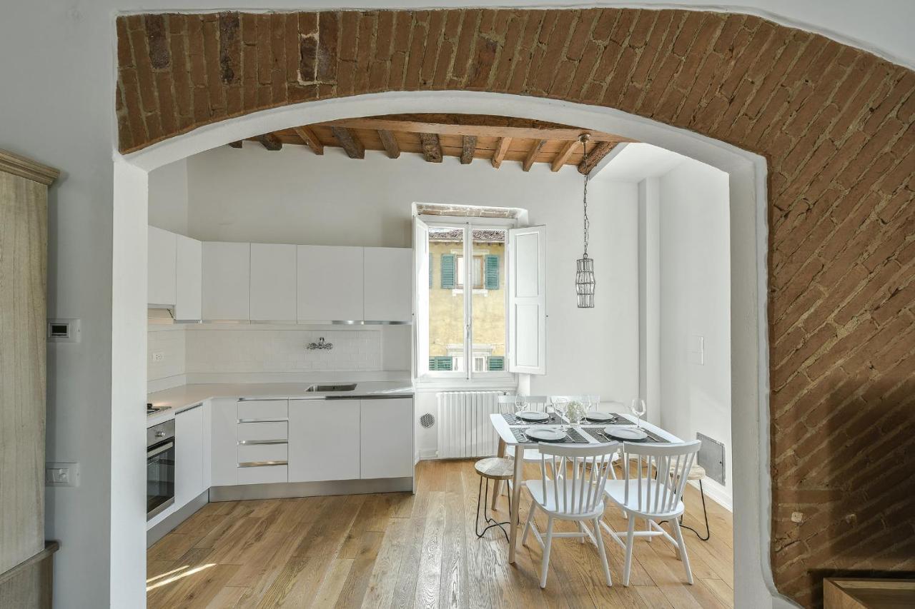 Apartment - Oltrarno Elegance