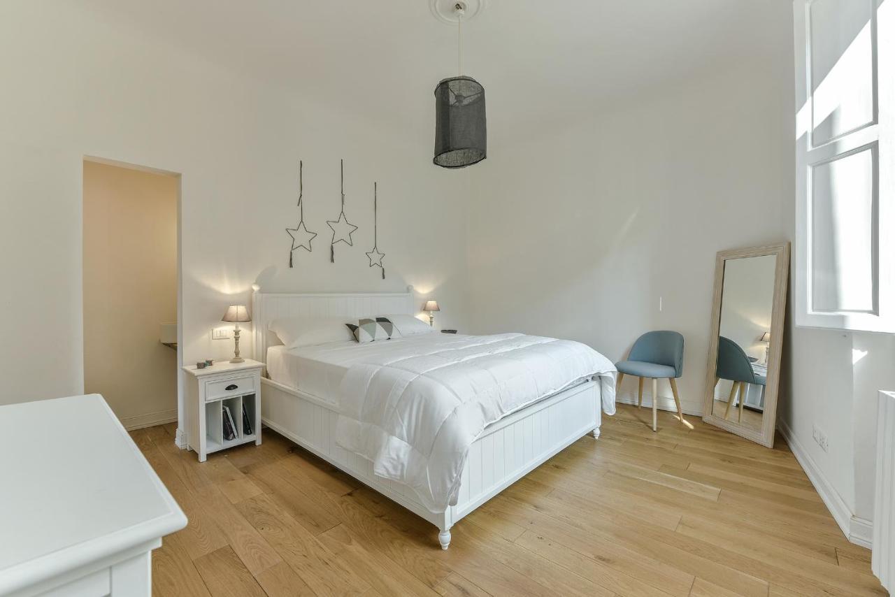 Apartment - Oltrarno Elegance