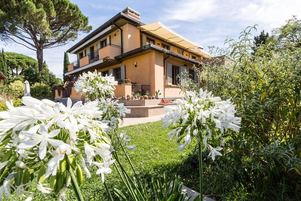 Couette-café Relais Jacopone 3*
