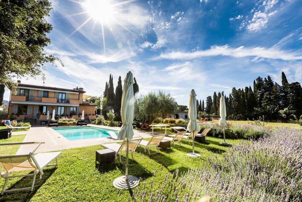 Relais Jacopone Couette-café 3*