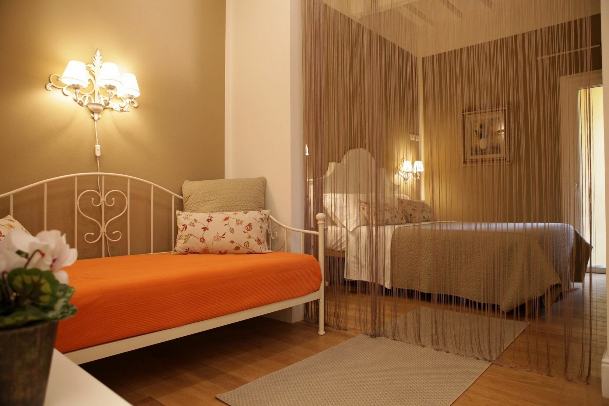 Elegant And Cozy Center