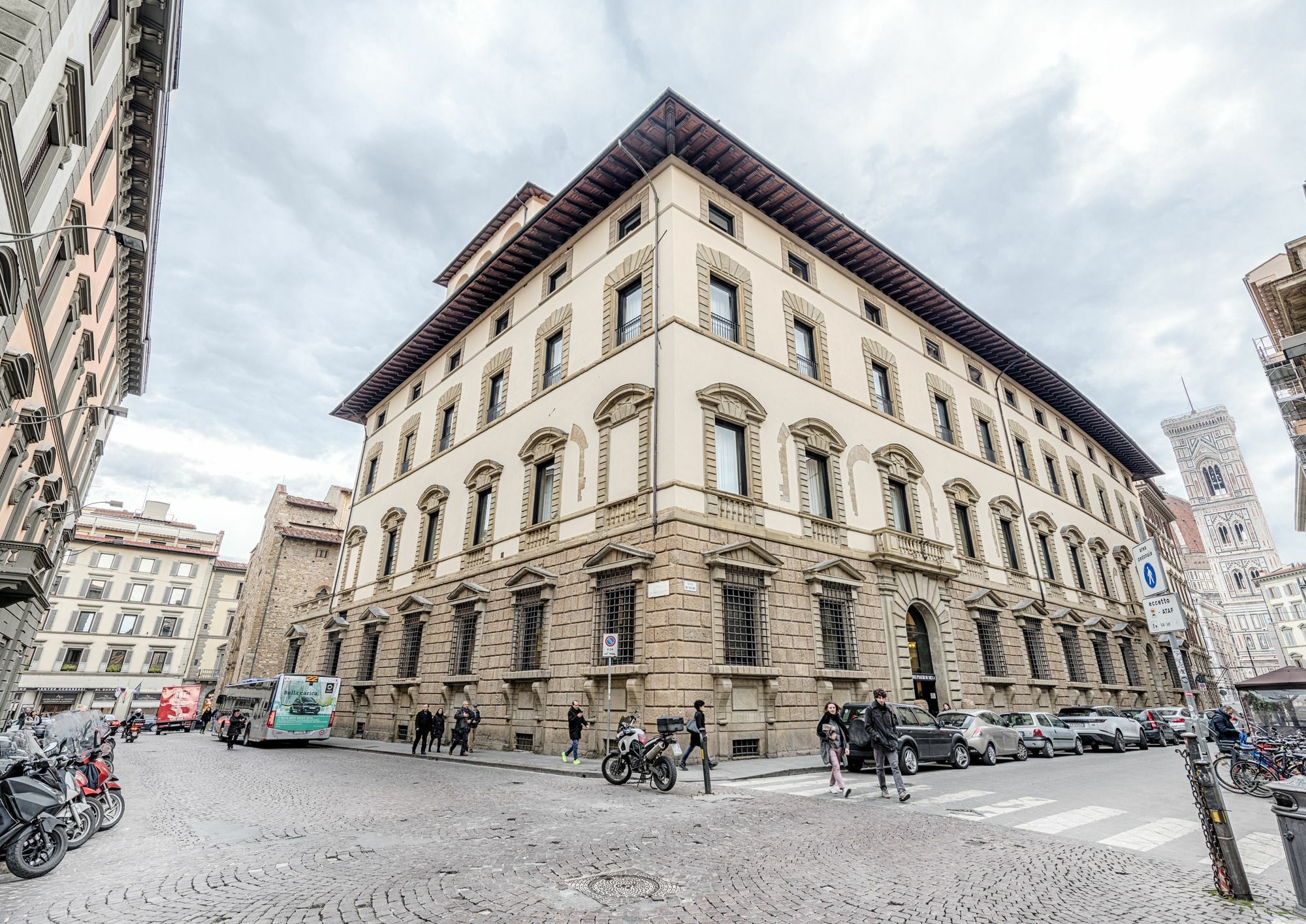 Duomo Elegance Apartment *