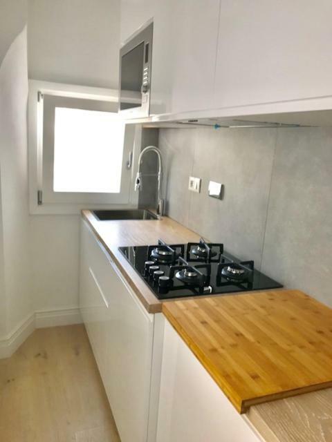 Booking Florence Apartment *