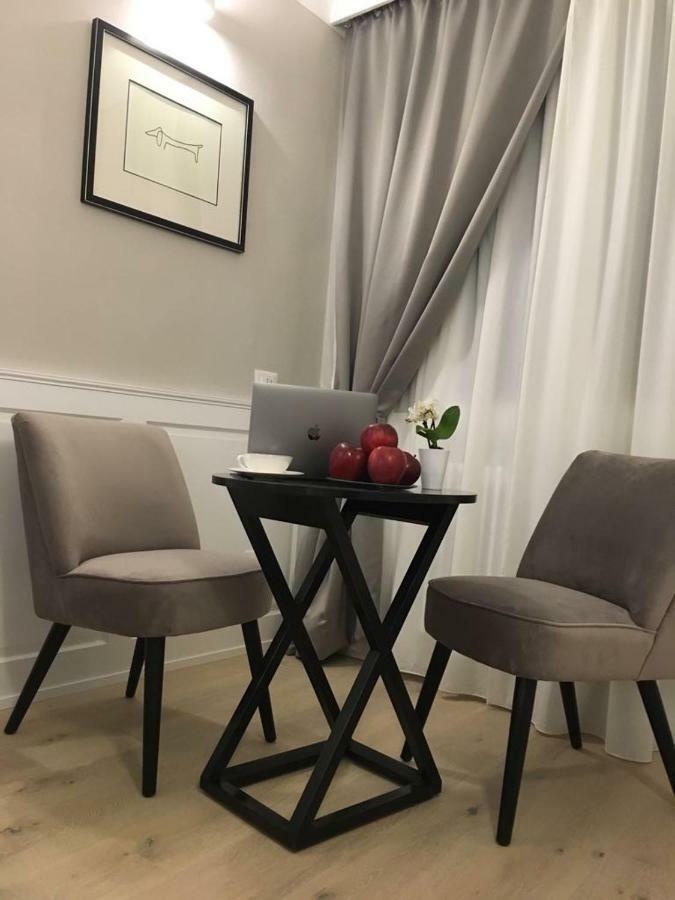 Booking Florence Apartment