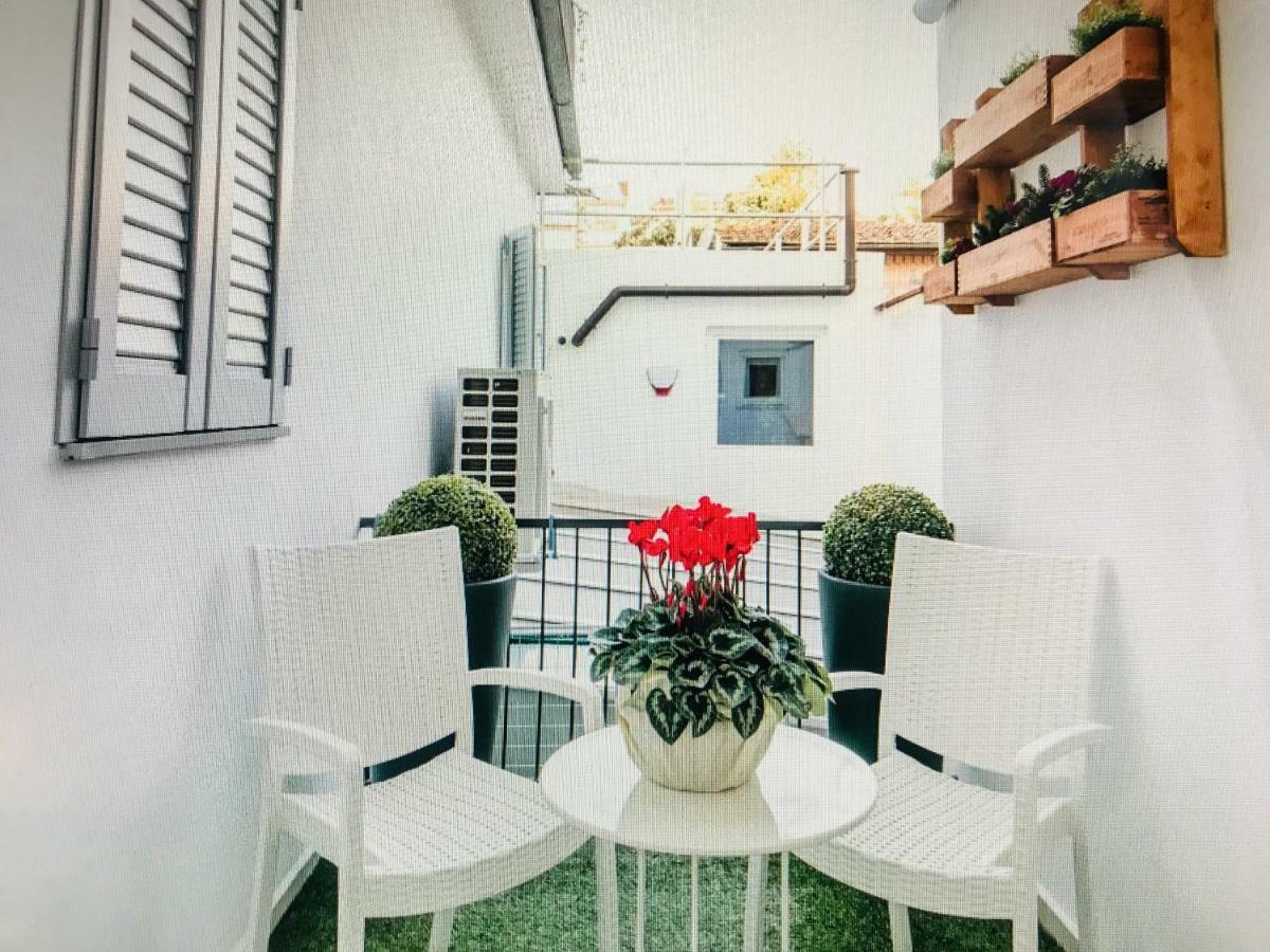Booking Florence Apartment