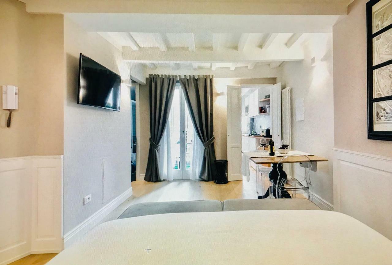Booking Florence
