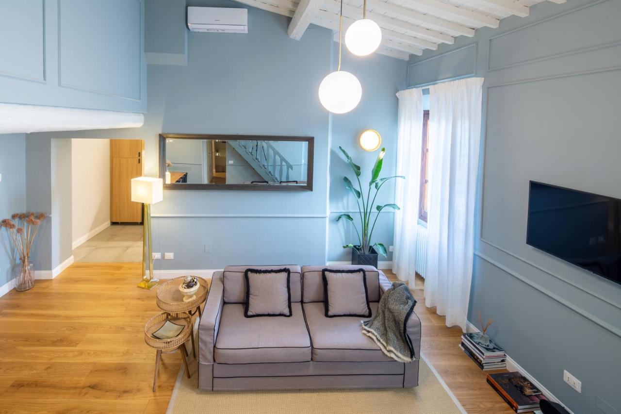 Blu Di Apartment