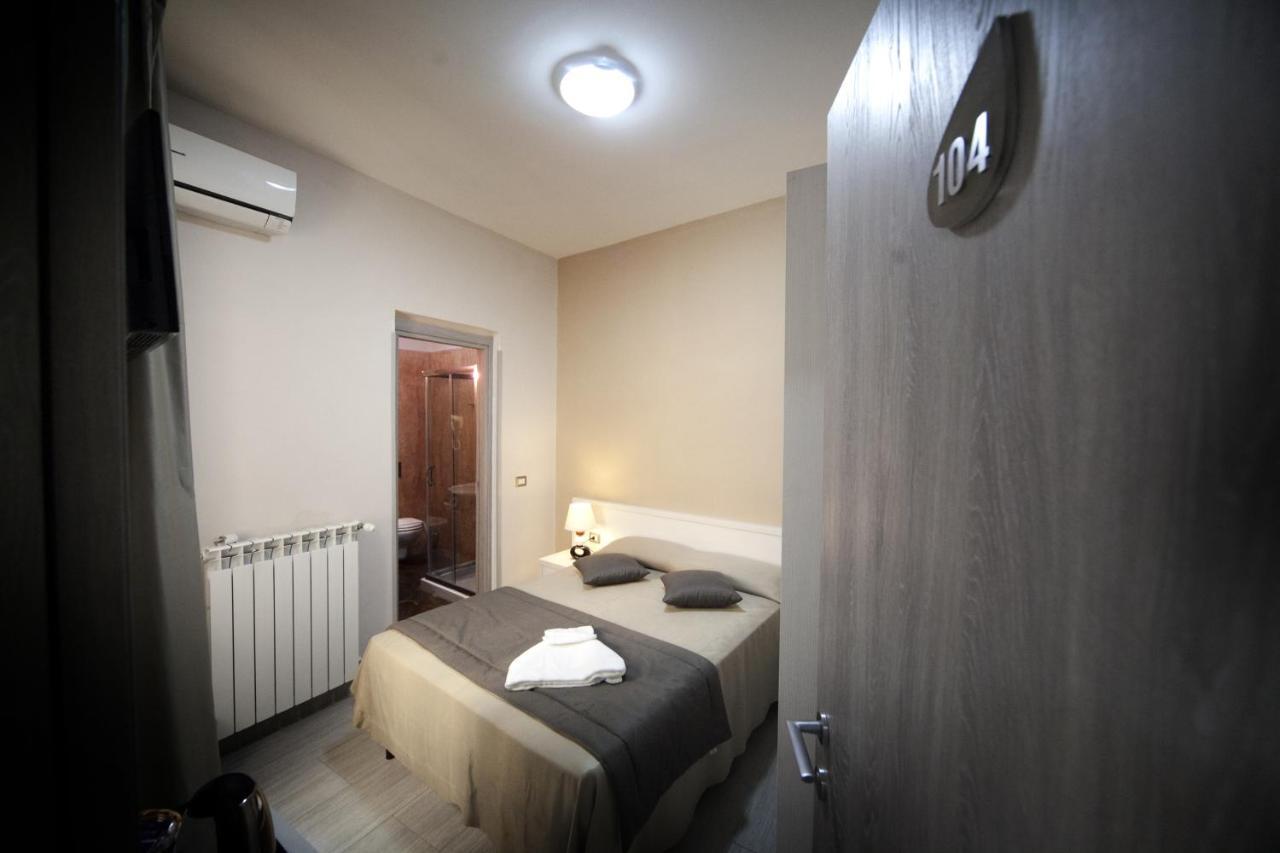 Couette-café La Residenza Di Michelangelo 3*