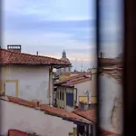 Oltrarno View Apartment