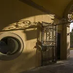 Residenza D\'Epoca Home In Palace