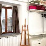 Benny\'S House