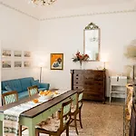 Artistic Home Florence