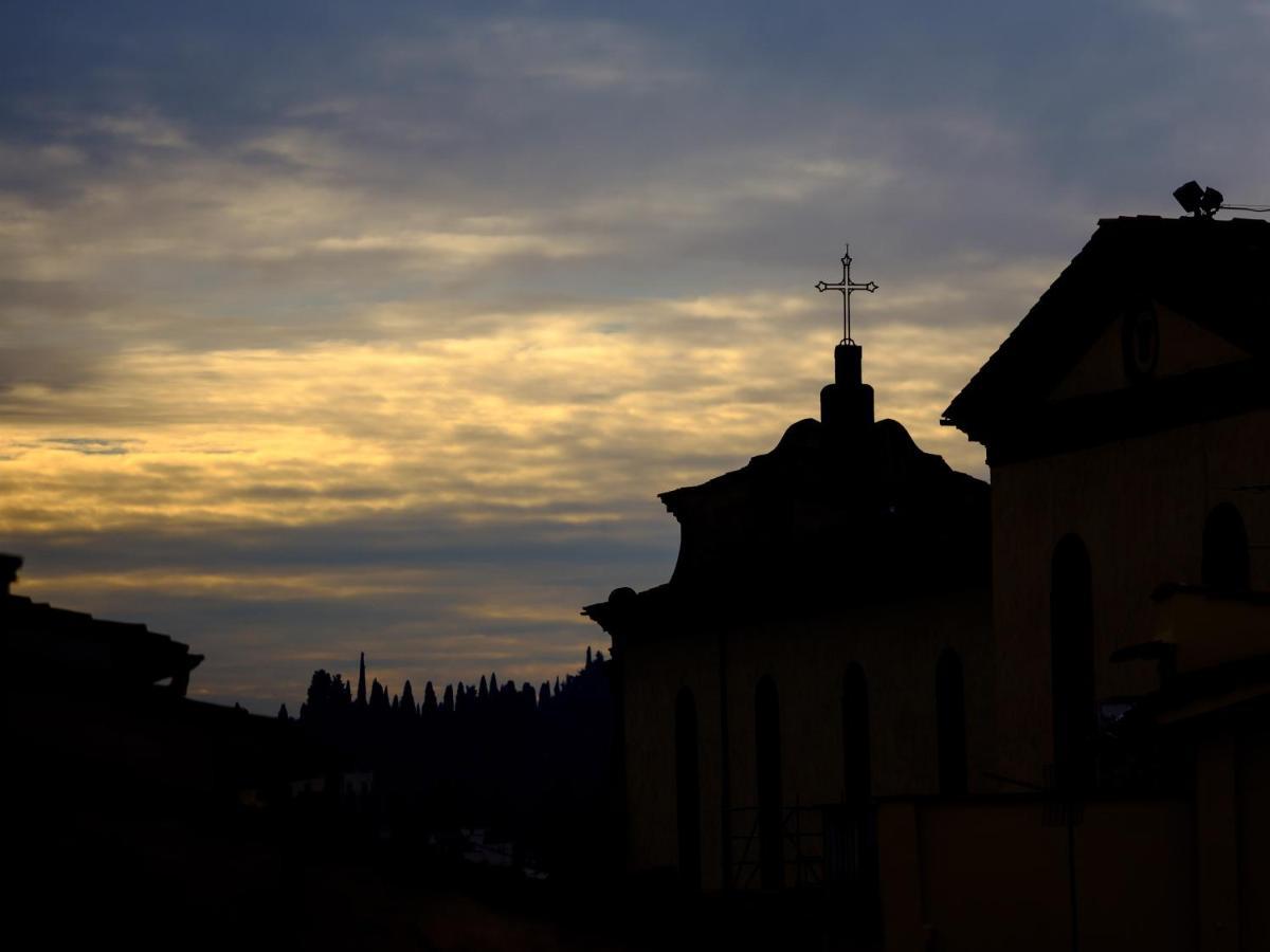 Oltrarno View Apartment