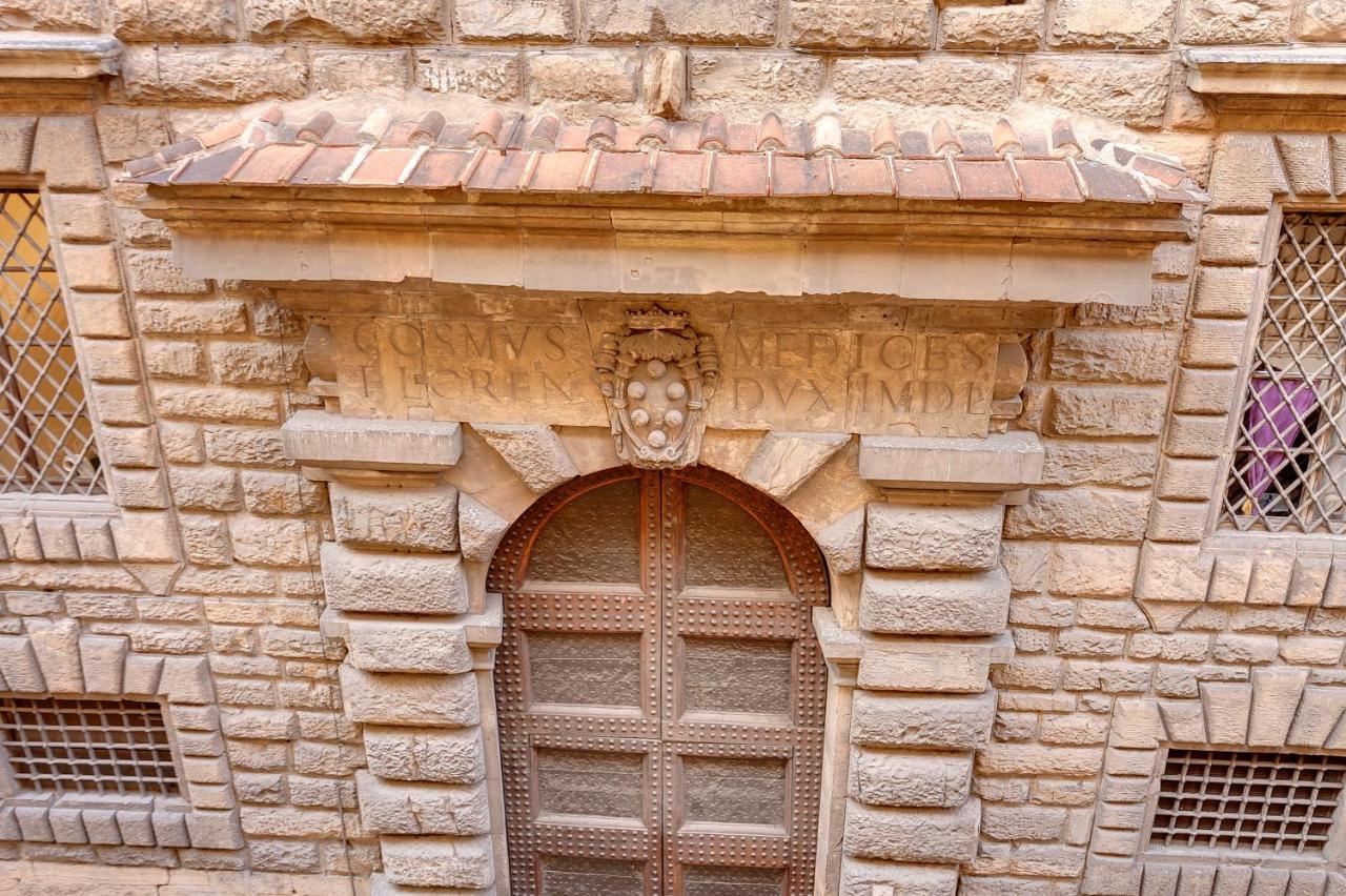 Leoni 10 Apartment
