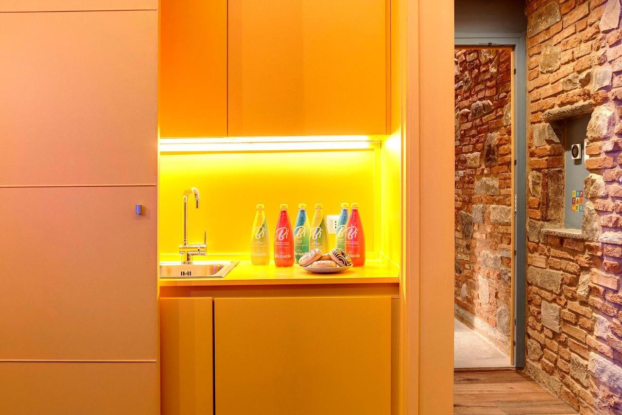 Pop Tower By Mamo Apartment