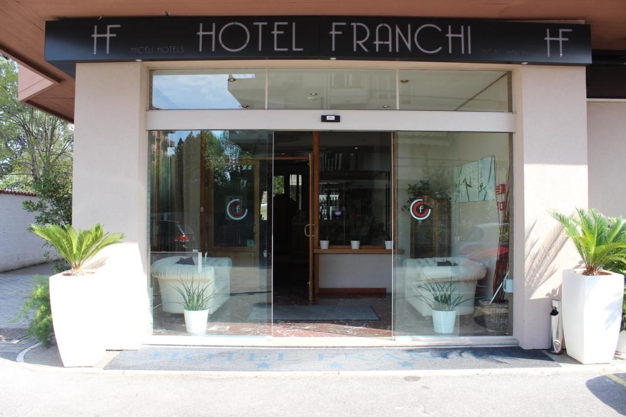 Franchi 3*