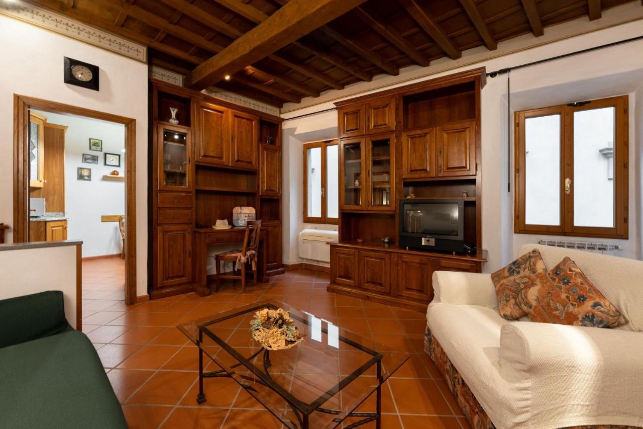Banchi Apartment *