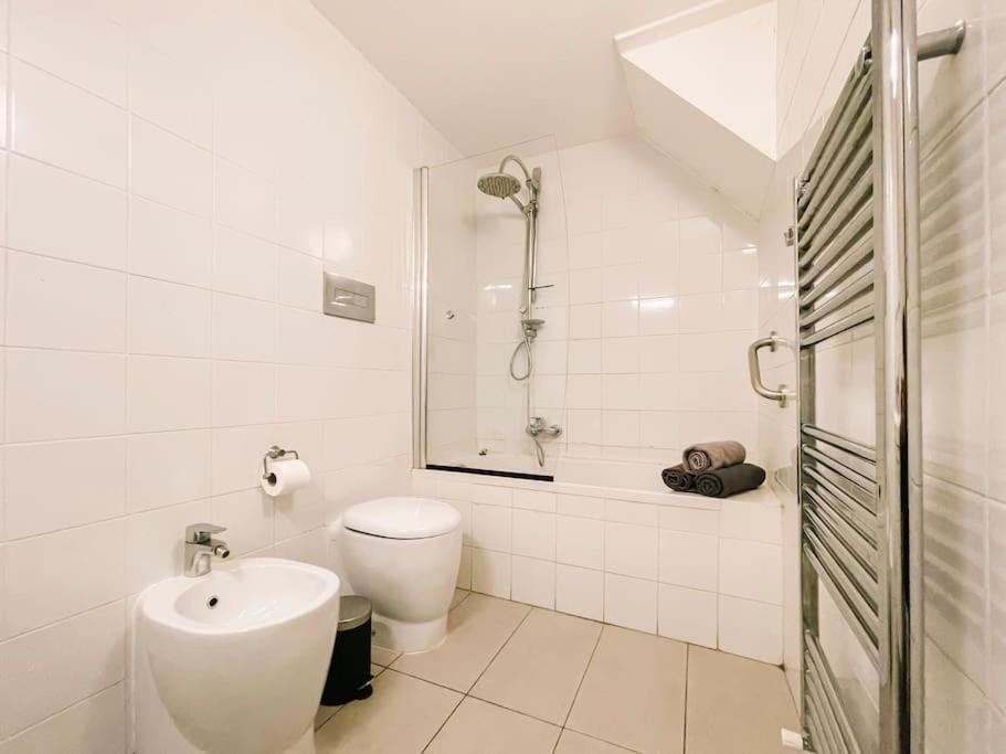 Ponte Vecchio Elegante Domus Appartement