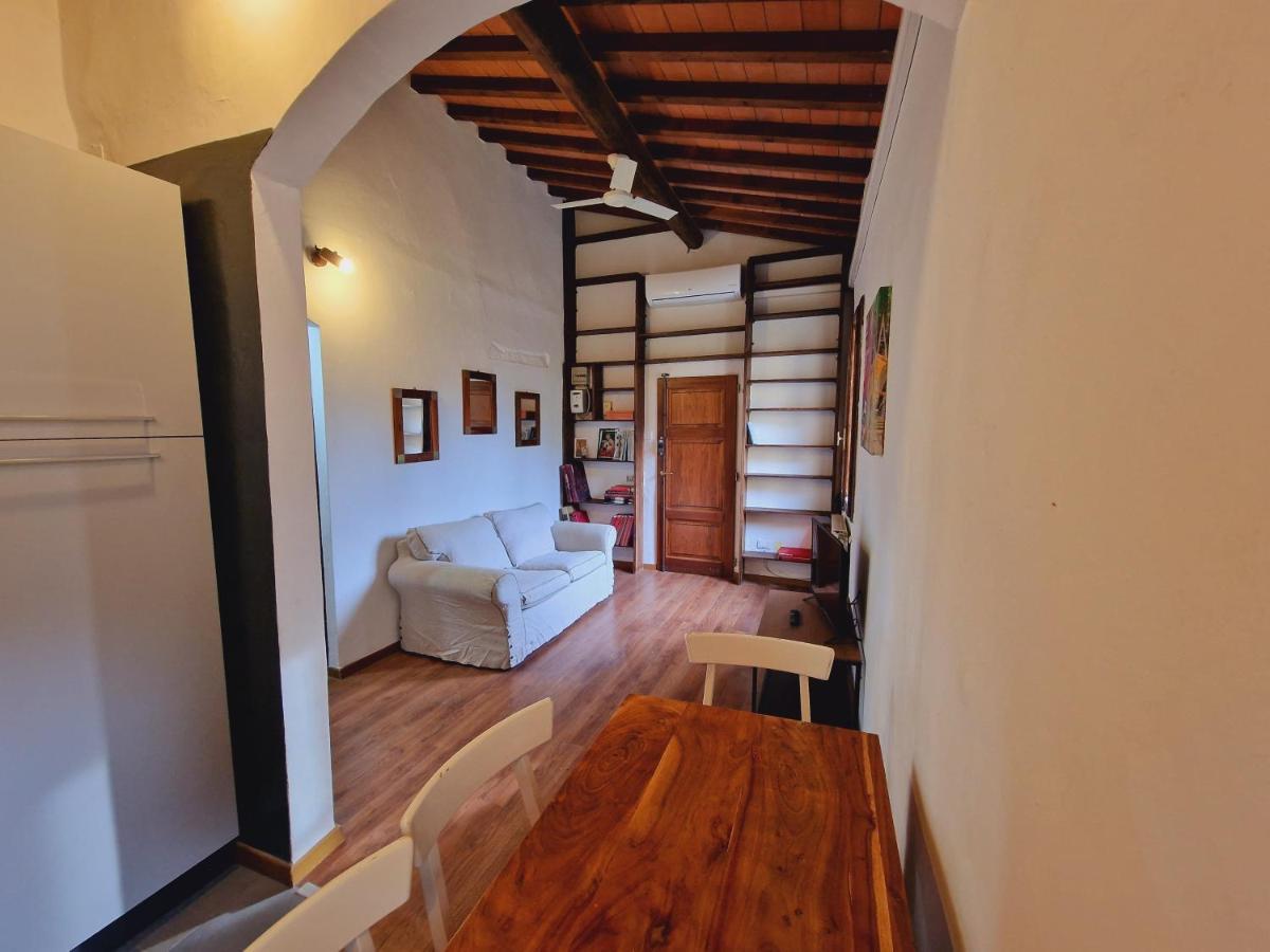 Le Antiche Mura Florence