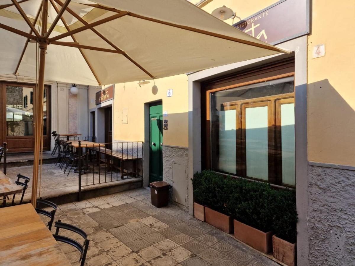 Le Antiche Mura Florence