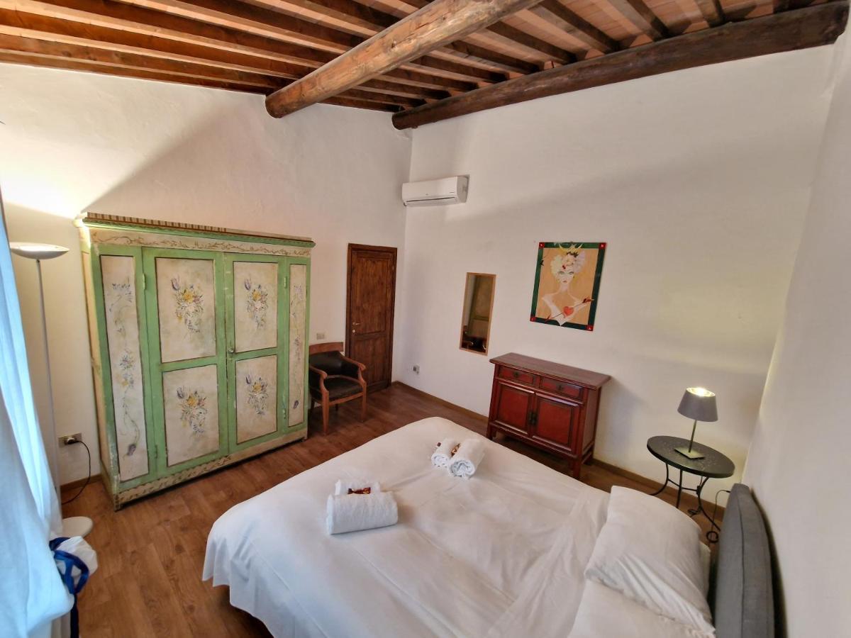 Le Antiche Mura Apartment *