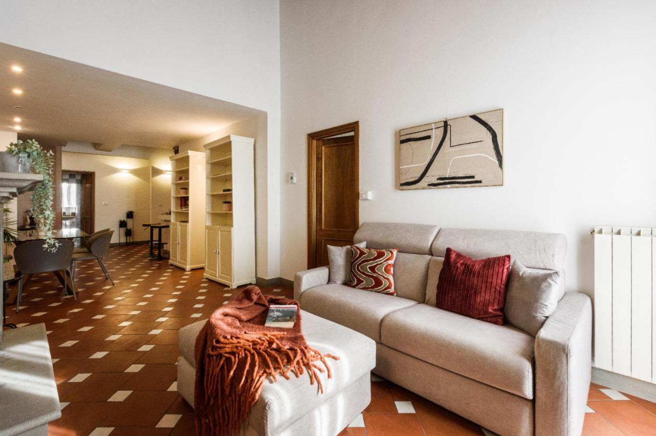 Florence- Faenza Terrace