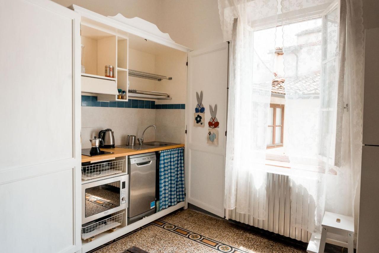 Artistic Apartment *
