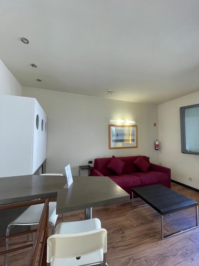 Select Executive Aparthotel Florence