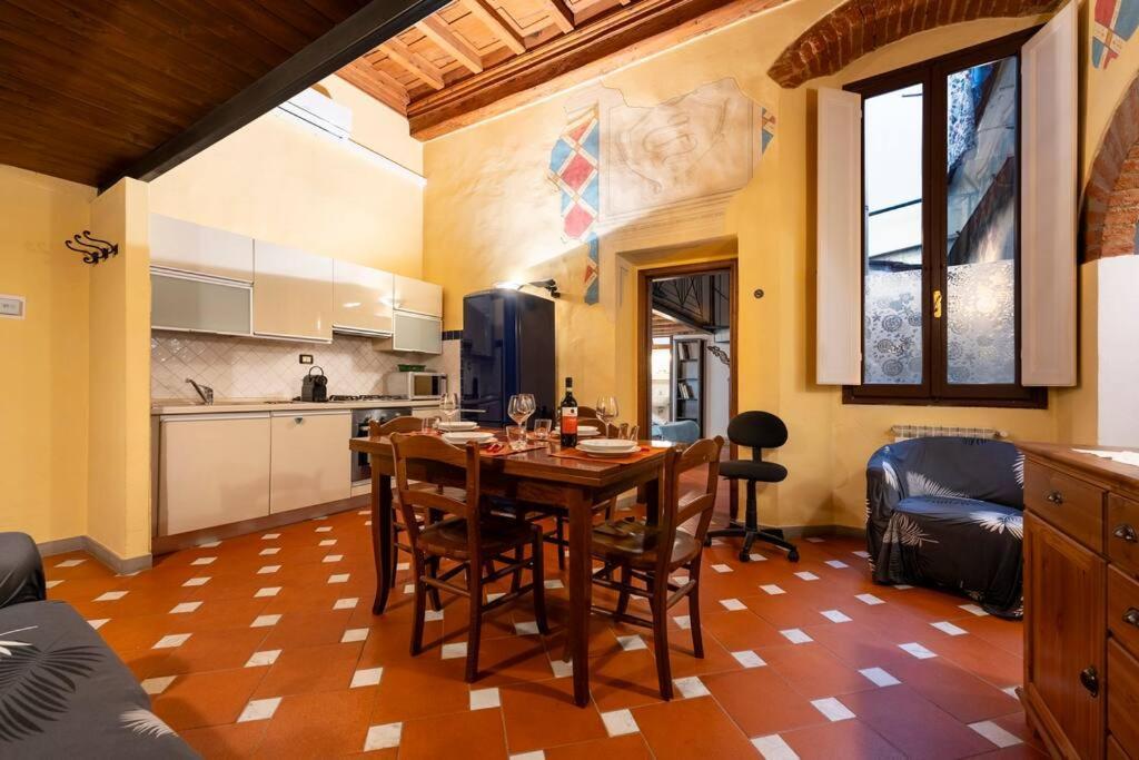Keys Of Italy - Serragli 55 - Stile Rustico Rinascimentale In Oltrarno Apartment Florence