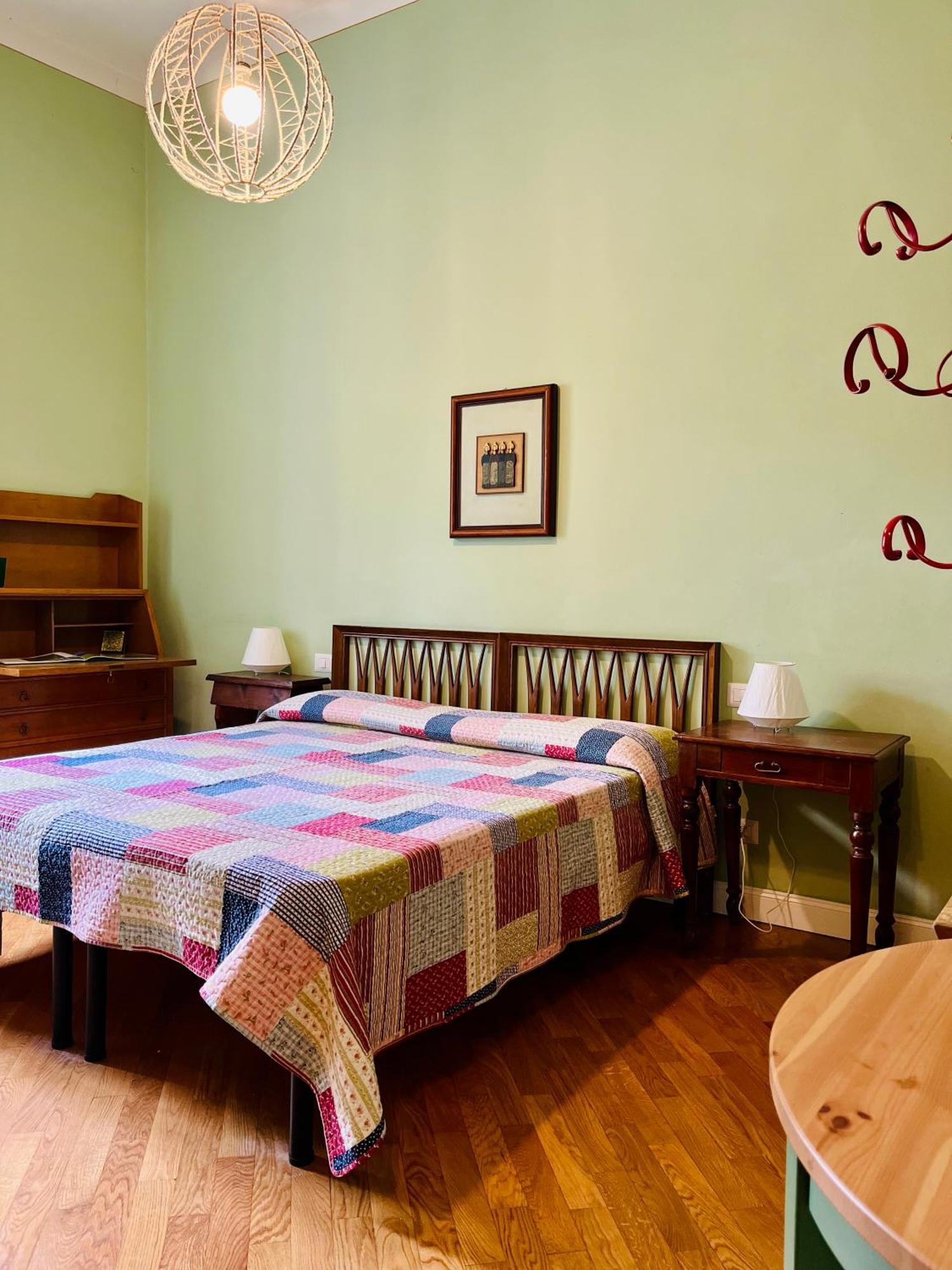 Albero Mago Guest house *