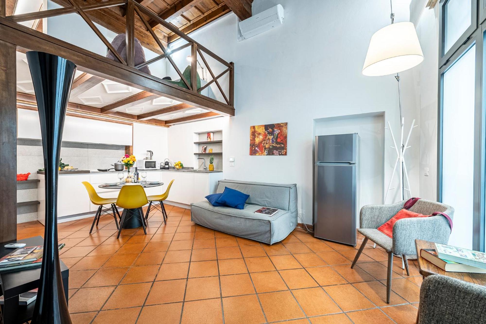 Ground Floor With Patio-ghibellina 65 Appartement *