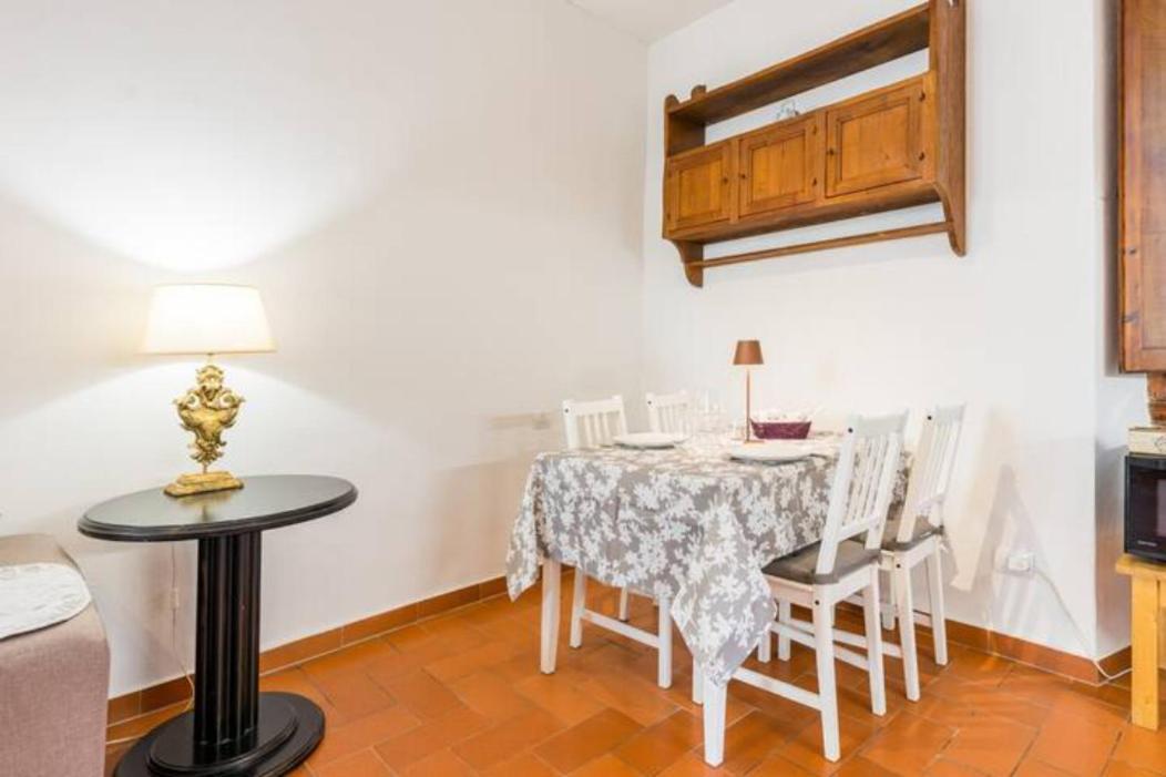 Dalu Lucilla - Private Car Park 15 Minutes To The Center Appartement *