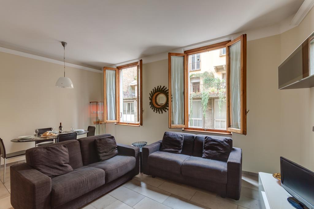 Family Signoria Apartment Florence